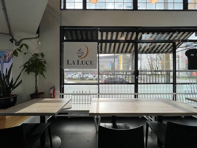 1701 Powell St #109, Vancouver, BC V5L 5C9