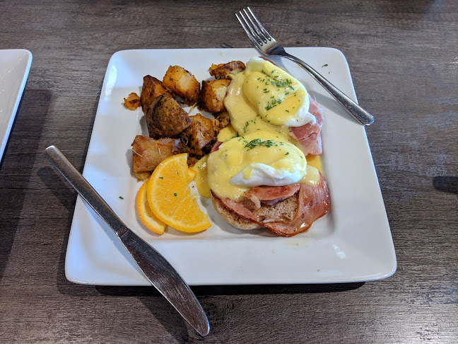 755 Wonderland Rd N, London, ON N6H 4L1