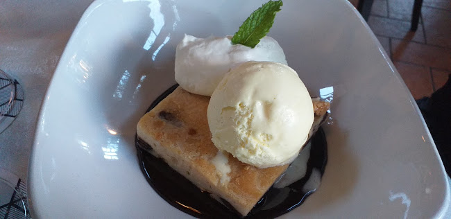 Comentarii opinii despre Moxies Victoria Restaurant