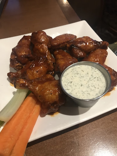 6982 Financial Dr, Mississauga, ON L5N 8J4