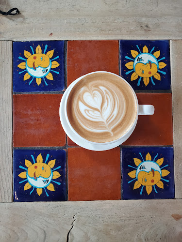 Weeds Cafe - Hospitality and gastronomy