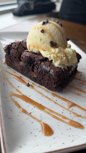 Union Social Eatery - Hospitality and gastronomy