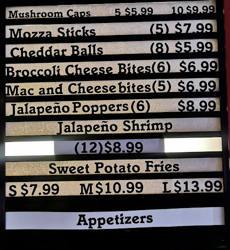 36 King St E, Bobcaygeon, ON K0M 1A0