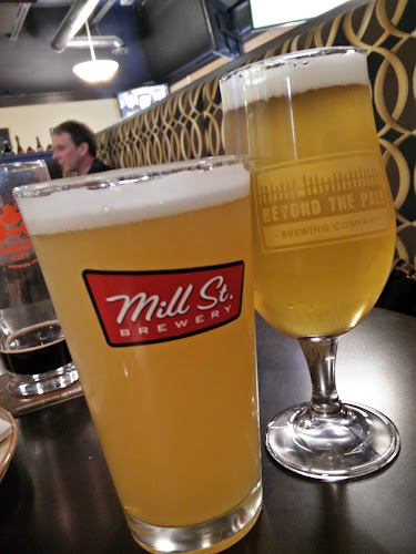 Comentarii opinii despre Corner Bar and Grill