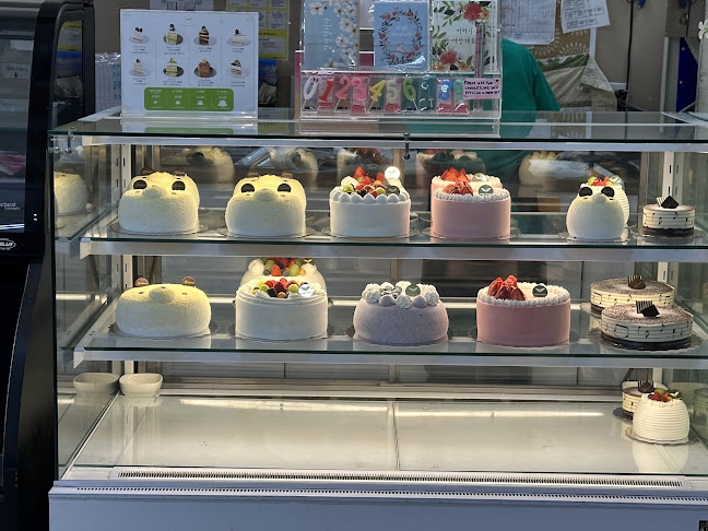 865 York Mills Rd #1, North York, ON M3B 1Y6