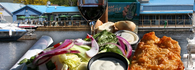 The Boathouse Seafood Restaurant And Waterfront Patio - Belleville