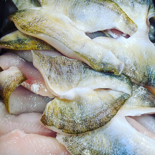 Effing Seafoods on Riel Dr.