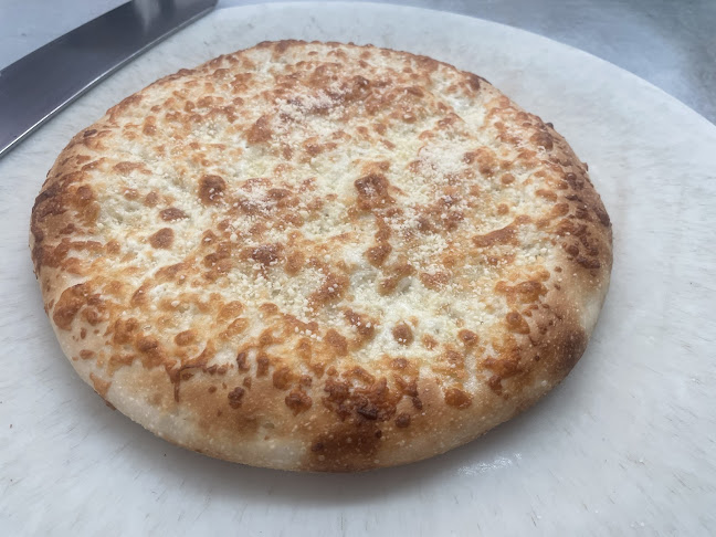 5714 19a Ave NW, Edmonton, AB T6L 1L8