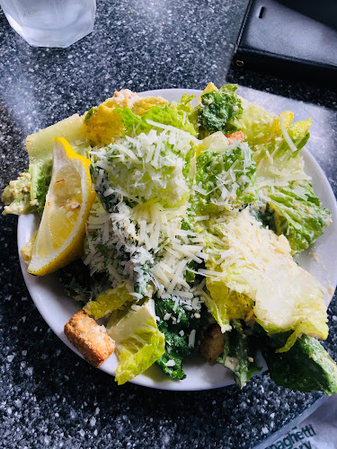 Opinii despre The Old Spaghetti Factory în Vancouver - Hospitality and gastronomy