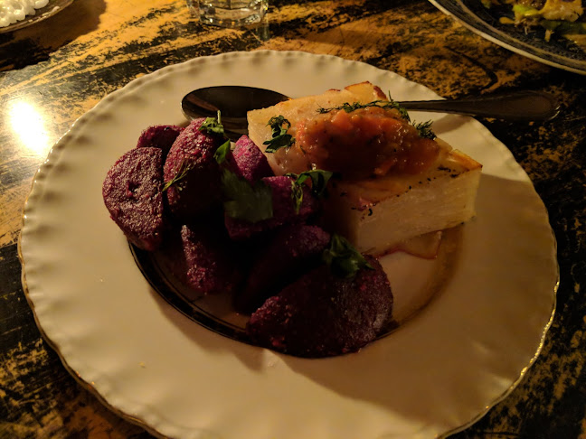 Opinii despre Sous Sol în Winnipeg - Hospitality and gastronomy