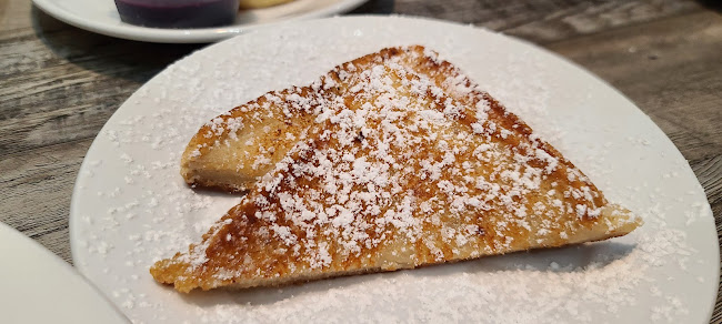 The Food And Art Cafe