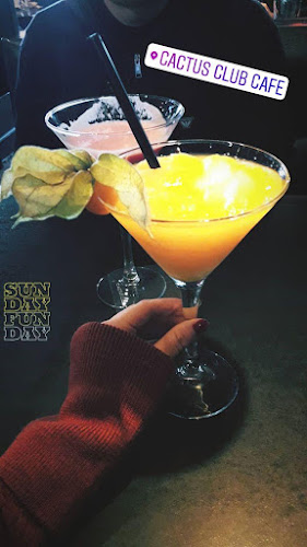 Cactus Club Cafe Robson - Hospitality and gastronomy