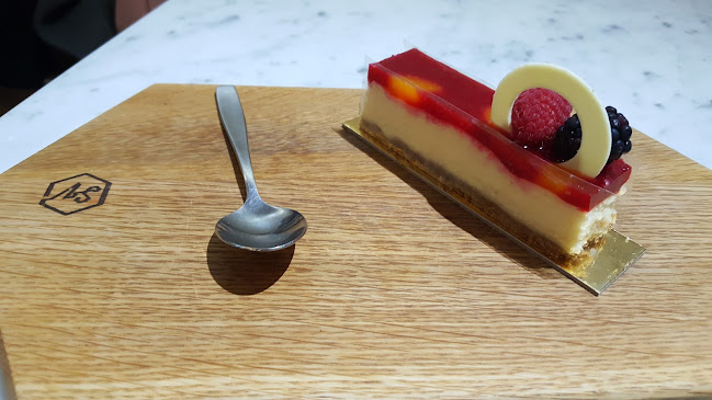 Comentarii opinii despre Small Victory Bakery