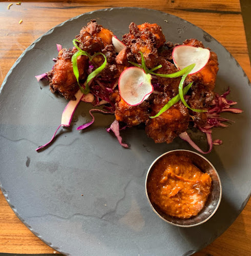 Mumbai local - Hospitality and gastronomy