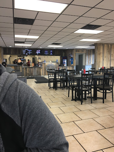 1085 Memorial Ave, Thunder Bay, ON P7B 4A4