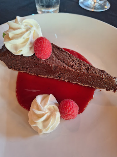 Italian by Night - Hospitality and gastronomy