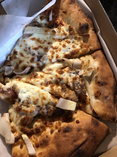 Angry Otter Tap and Forno - North Vancouver