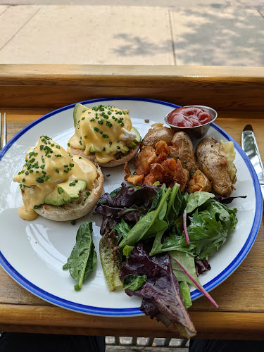 Belfast Love Public House - Toronto