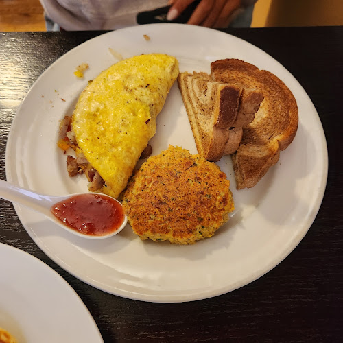 Comentarii opinii despre Darlise Cafe