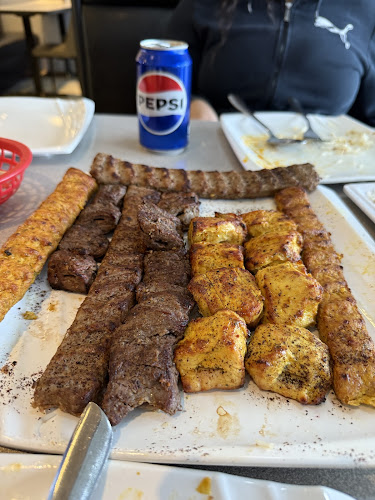 2677 Alta Vista Dr, Ottawa, ON K1V 7T5