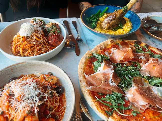 757 Main St, Park Royal S, West Vancouver, BC V7T 0A5