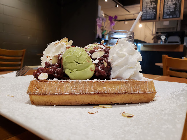 Miracle Belgian Waffle