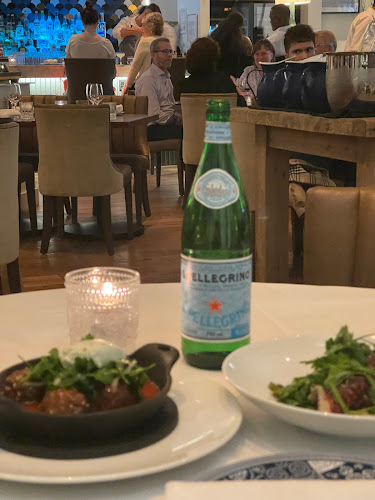 Hydra Estiatorio - Vancouver