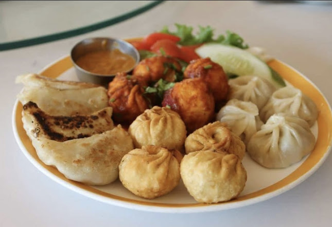 Comentarii opinii despre Kathmandu Bar and Grill