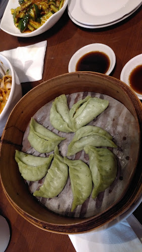 Comentarii opinii despre Legend House