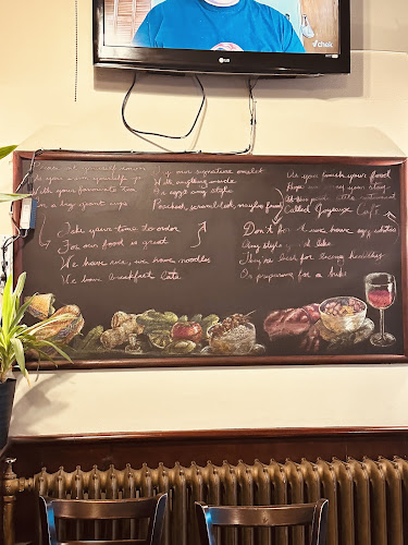 551 Howe St, Vancouver, BC V6C 2C2