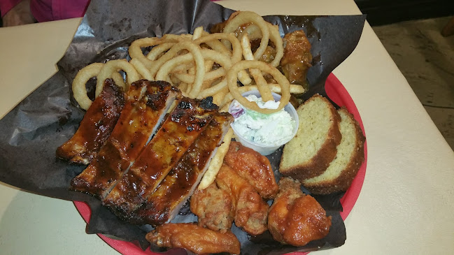 Comentarii opinii despre Big Bone BBQ & Wicked Wings