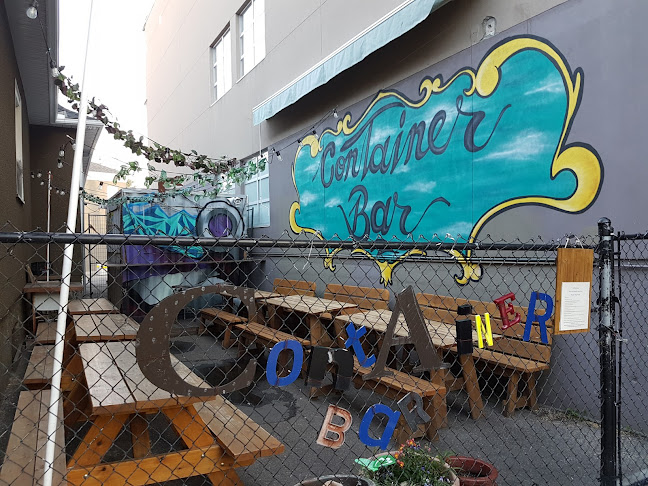 Comentarii opinii despre Container Bar