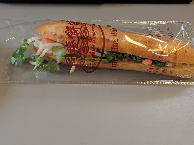 353 Broadview Ave, Toronto, ON M4M 2H1