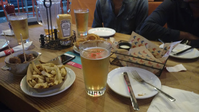 Yank's Old Niagara Bar & Grill - Hospitality and gastronomy