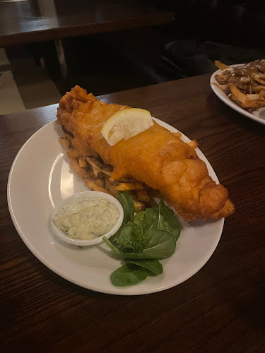 449 Jarvis St, Toronto, ON M4Y 2G8