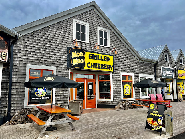 MOO MOO BBQ Grilled Cheesery - Milky Way - Hospitality and gastronomy