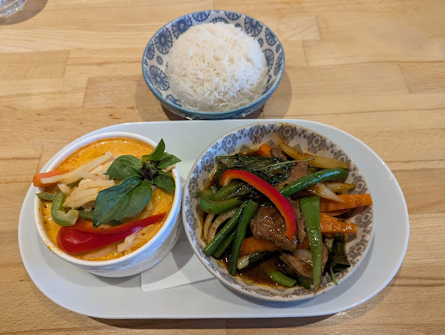 Ma Now Thai Kitchen - Port Coquitlam