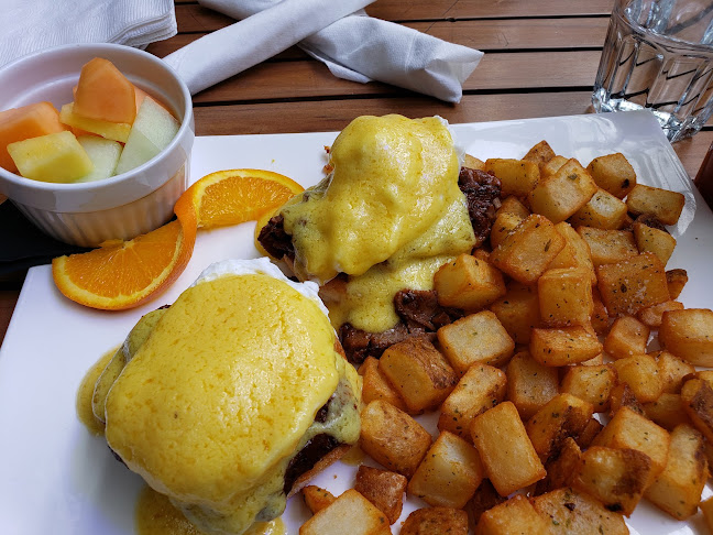 Opinii despre Roof Top în Toronto - Hospitality and gastronomy