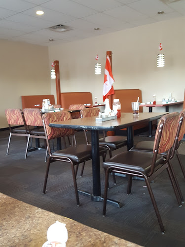 Opinii despre Season's Family Restaurant în Portage la Prairie - Hospitality and gastronomy
