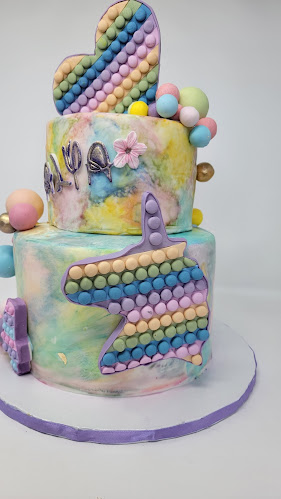 Cakes By Me Bakery - Milton