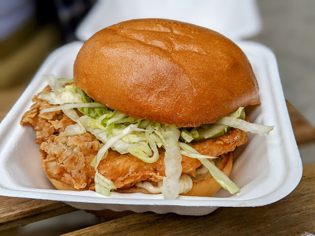 75 St Nicholas St #104, Toronto, ON M4Y 0A5