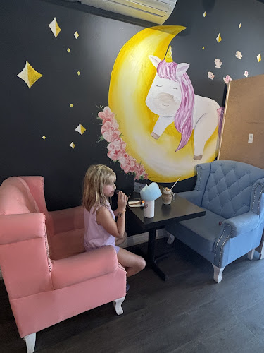 Unicorn Cafe - Toronto