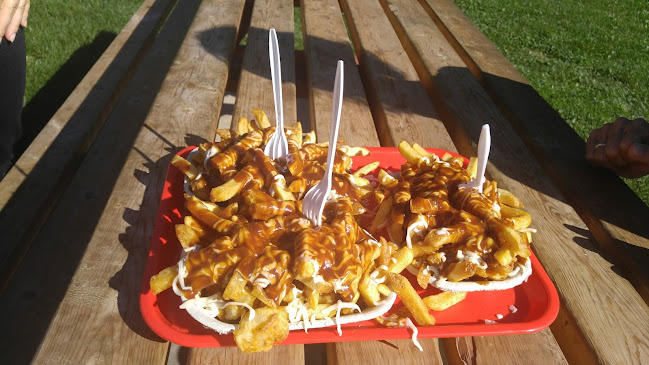 Opinii despre MJ's Own Munchies în St. Catharines - Hospitality and gastronomy