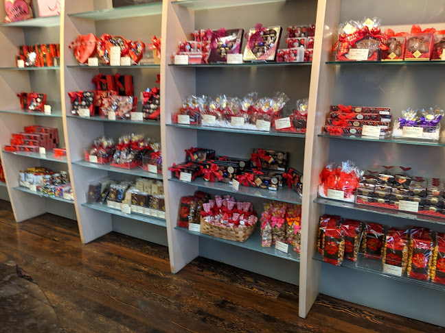 Comentarii opinii despre Cakebread Artisan Bakery & Hot Chocolates