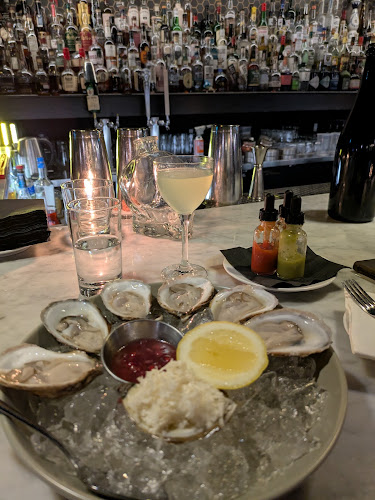 Maiden Lane Wine & Cocktail Bar