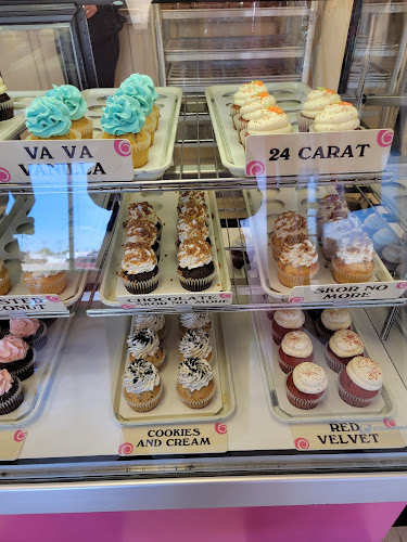 Opinii despre OMG! Cupcakes Grande Prairie în Grande Prairie - Hospitality and gastronomy