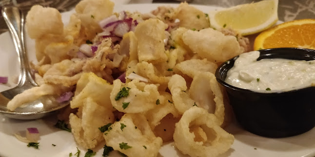 Neighbour's Restaurant & Pizza House - Vancouver