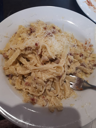 755 Wonderland Rd N, London, ON N6H 4L1