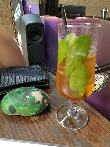 Comentarii opinii despre Container Bar