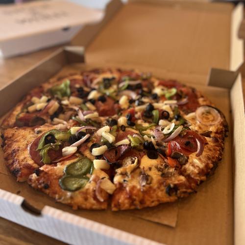 17 Fairway Dr NW, Edmonton, AB T6J 2S6